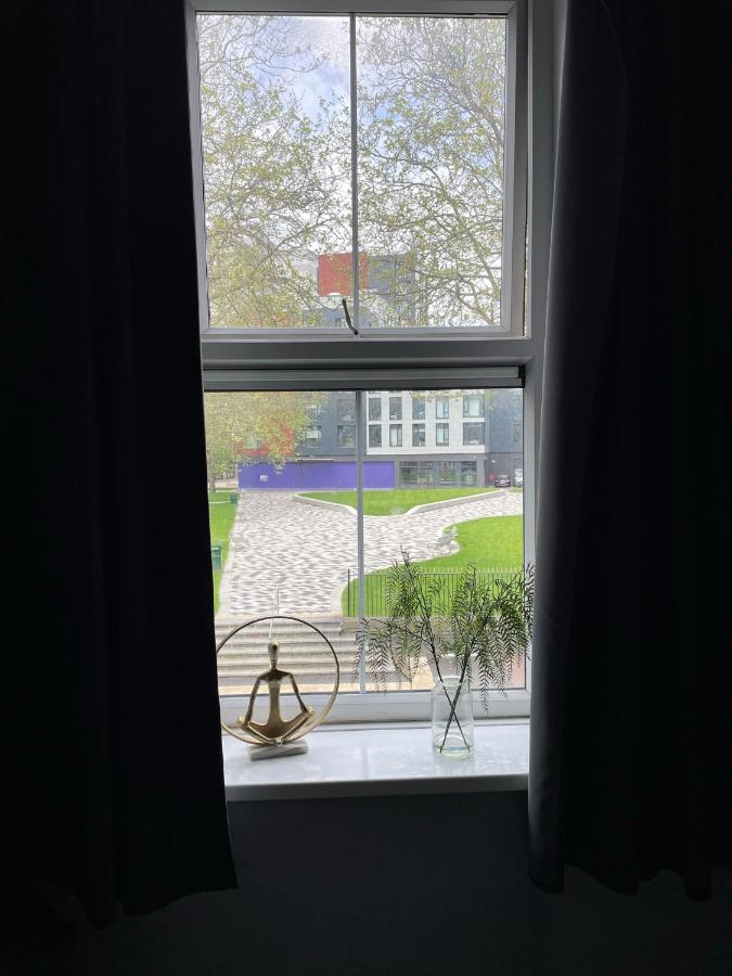 2 Bed Apartment Close To City Centre Cardiff Eksteriør bilde