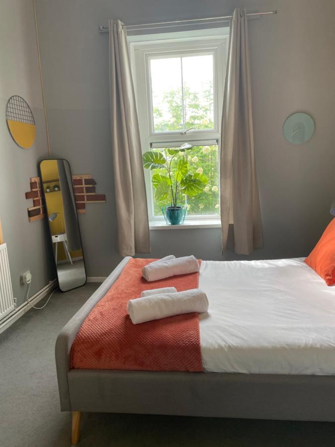 2 Bed Apartment Close To City Centre Cardiff Eksteriør bilde
